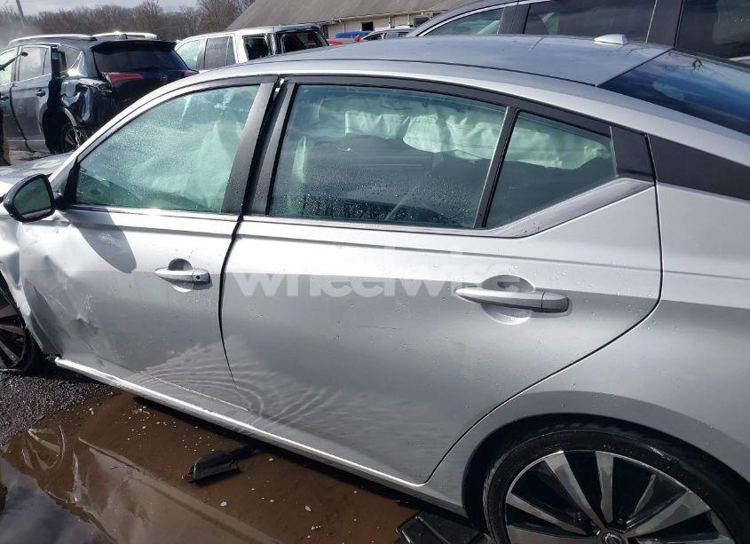 Photo 14 of 2019 Nissan Altima 2.5 SR (VIN 1N4BL4CV0KC120418)