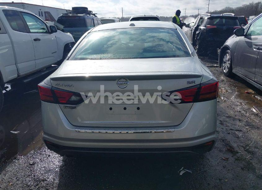 Photo 16 of 2019 Nissan Altima 2.5 SR (VIN 1N4BL4CV0KC120418)