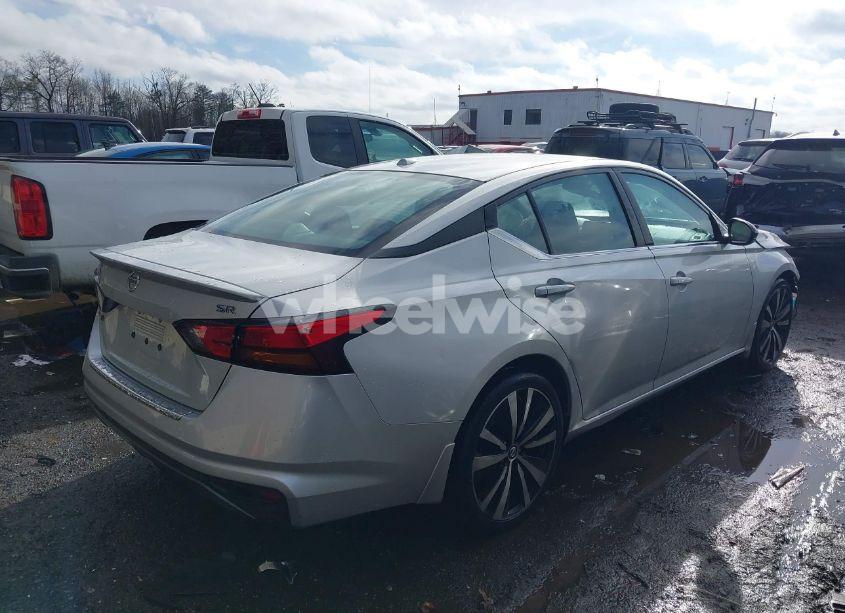 Photo 4 of 2019 Nissan Altima 2.5 SR (VIN 1N4BL4CV0KC120418)