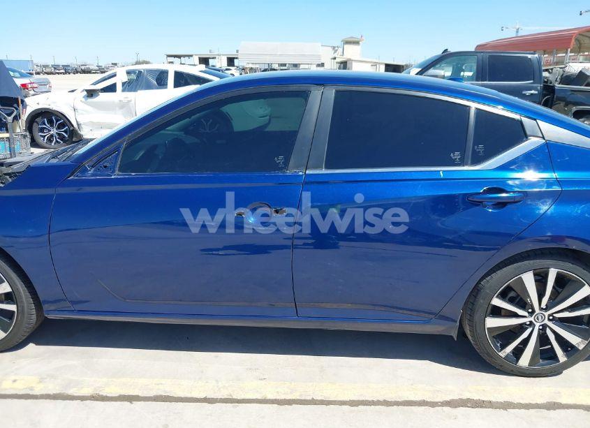 Photo 15 of 2019 Nissan Altima 2.5 SR (VIN 1N4BL4CV0KC150325)