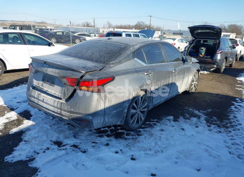 Photo 4 of 2019 Nissan Altima 2.5 SR (VIN 1N4BL4CV0KC167609)