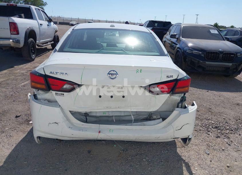 Photo 6 of 2019 Nissan Altima 2.5 SR (VIN 1N4BL4CV0KC173345)