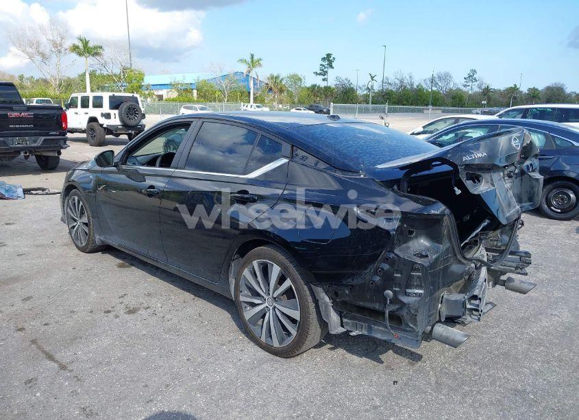 Photo 3 of 2019 Nissan Altima 2.5 SR (VIN 1N4BL4CV0KC185186)