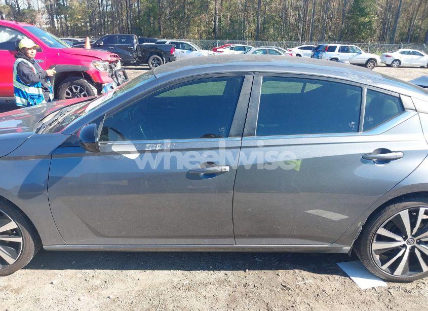 Photo 13 of 2019 Nissan Altima 2.5 SR (VIN 1N4BL4CV0KC195622)