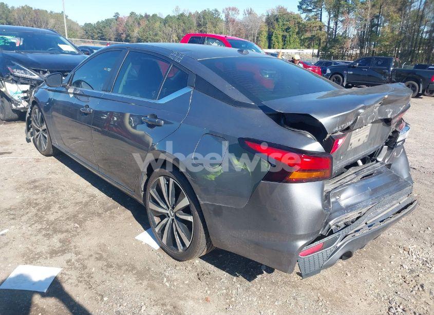 Photo 3 of 2019 Nissan Altima 2.5 SR (VIN 1N4BL4CV0KC195622)