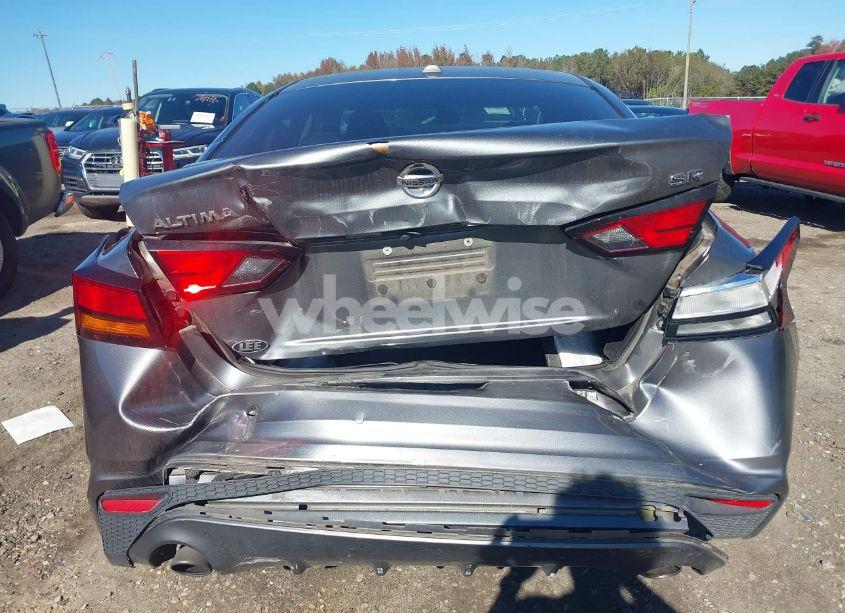 Photo 6 of 2019 Nissan Altima 2.5 SR (VIN 1N4BL4CV0KC195622)