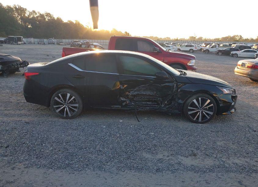 Photo 13 of 2020 Nissan Altima SR FWD (VIN 1N4BL4CV0LC142081)