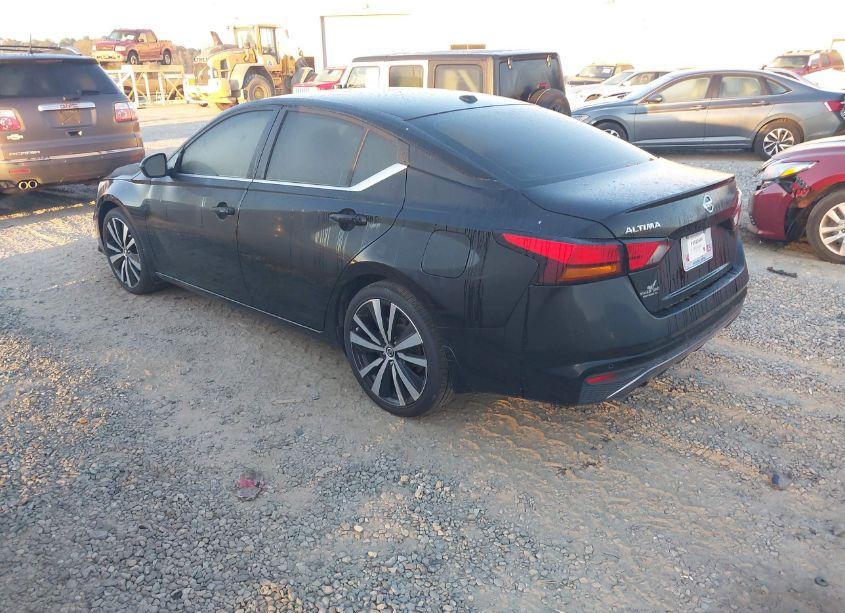 Photo 3 of 2020 Nissan Altima SR FWD (VIN 1N4BL4CV0LC142081)