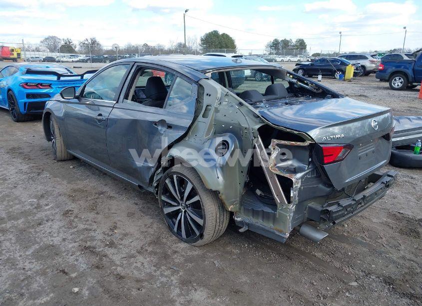 Photo 3 of 2020 Nissan Altima SR FWD (VIN 1N4BL4CV0LC155655)