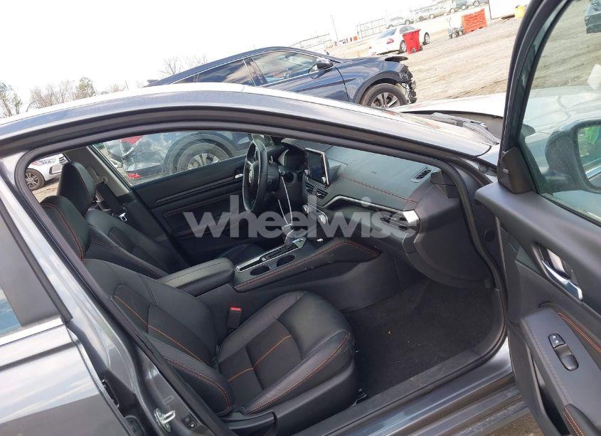 Photo 5 of 2020 Nissan Altima SR FWD (VIN 1N4BL4CV0LC155655)