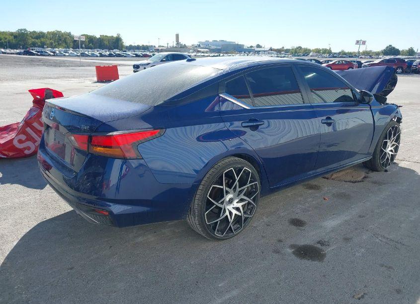 Photo 4 of 2020 Nissan Altima SR FWD (VIN 1N4BL4CV0LC186310)