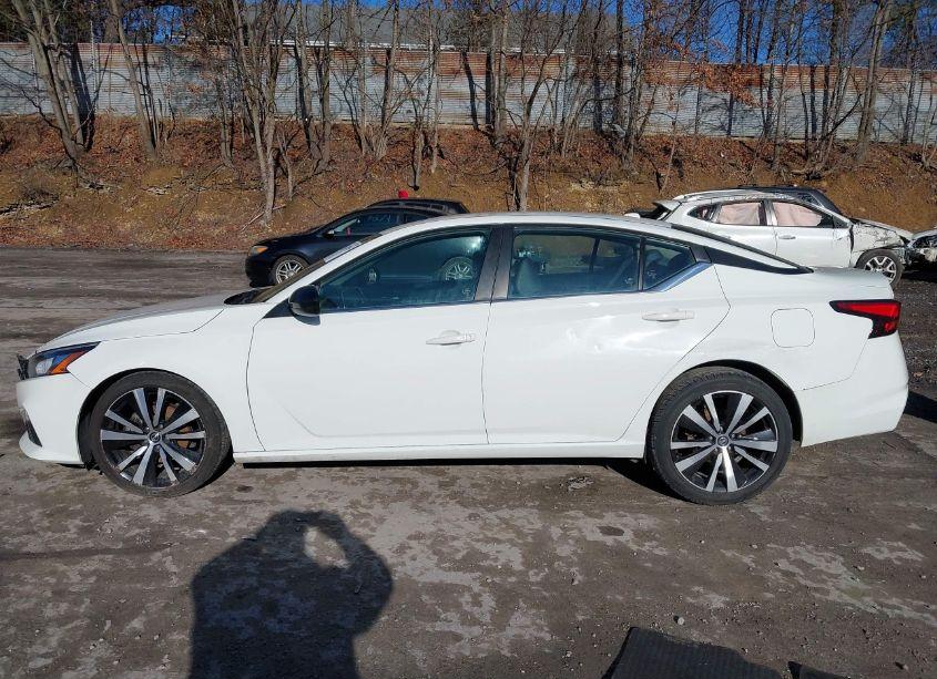 Photo 14 of 2020 Nissan Altima SR FWD (VIN 1N4BL4CV0LC202148)