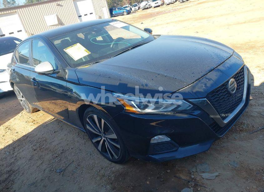 2020 Nissan Altima SR FWD (VIN 1N4BL4CV0LC207723) main photo