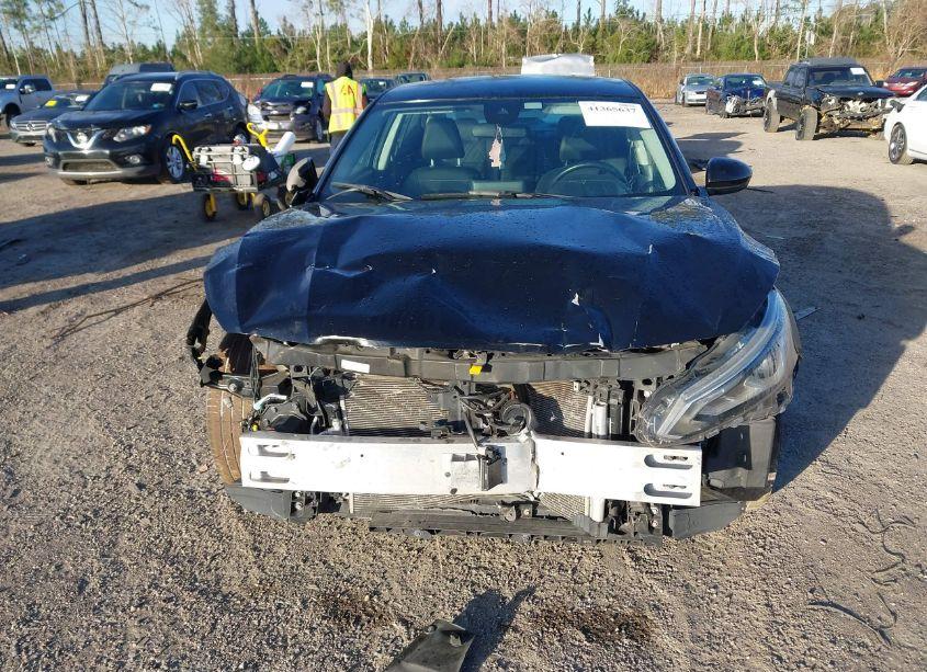 Photo 6 of 2021 Nissan Altima SR FWD (VIN 1N4BL4CV0MN308122)