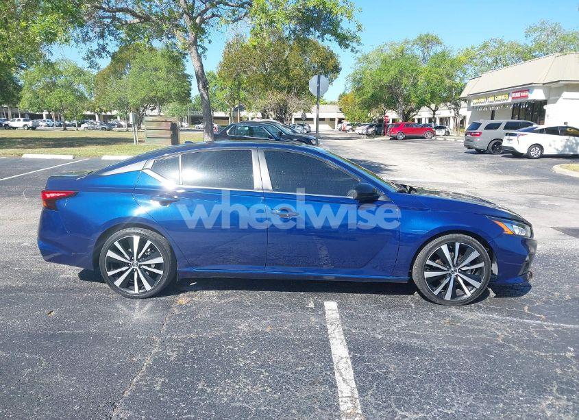 Photo 13 of 2022 Nissan Altima SR FWD (VIN 1N4BL4CV0NN306372)