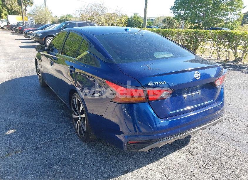 Photo 3 of 2022 Nissan Altima SR FWD (VIN 1N4BL4CV0NN306372)