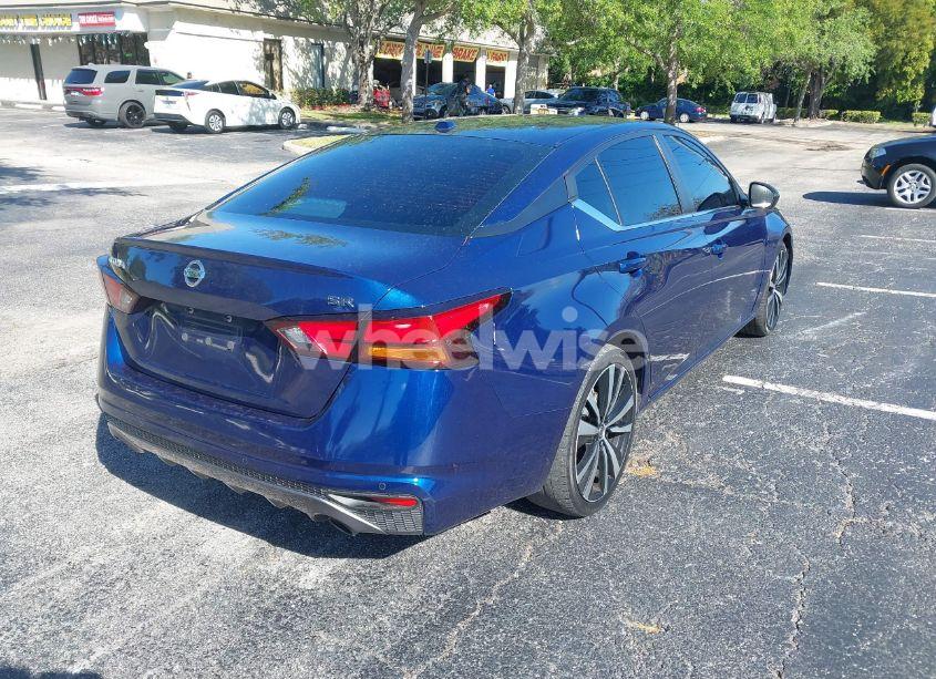 Photo 4 of 2022 Nissan Altima SR FWD (VIN 1N4BL4CV0NN306372)