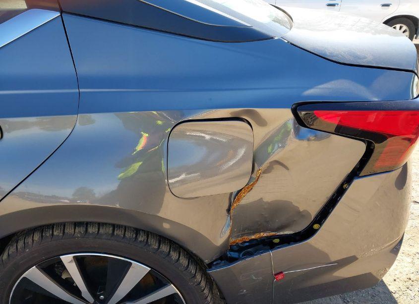 Photo 6 of 2022 Nissan Altima SR FWD (VIN 1N4BL4CV0NN328825)