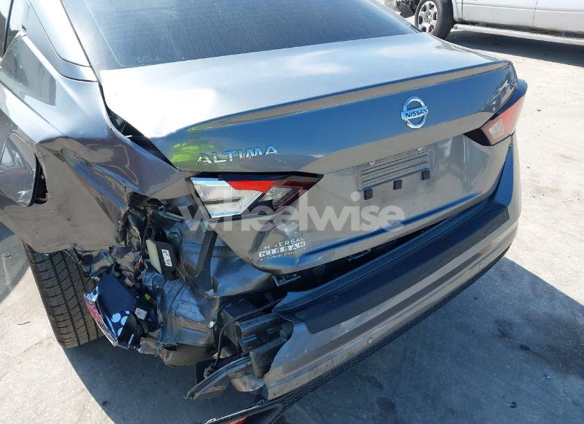 Photo 6 of 2022 Nissan Altima SR FWD (VIN 1N4BL4CV0NN347729)