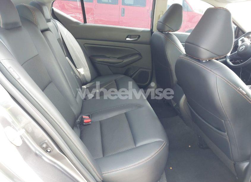 Photo 8 of 2022 Nissan Altima SR FWD (VIN 1N4BL4CV0NN347729)