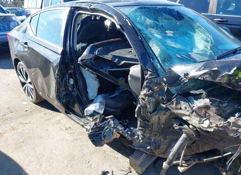 Photo 18 of 2022 Nissan Altima SR FWD (VIN 1N4BL4CV0NN362361)