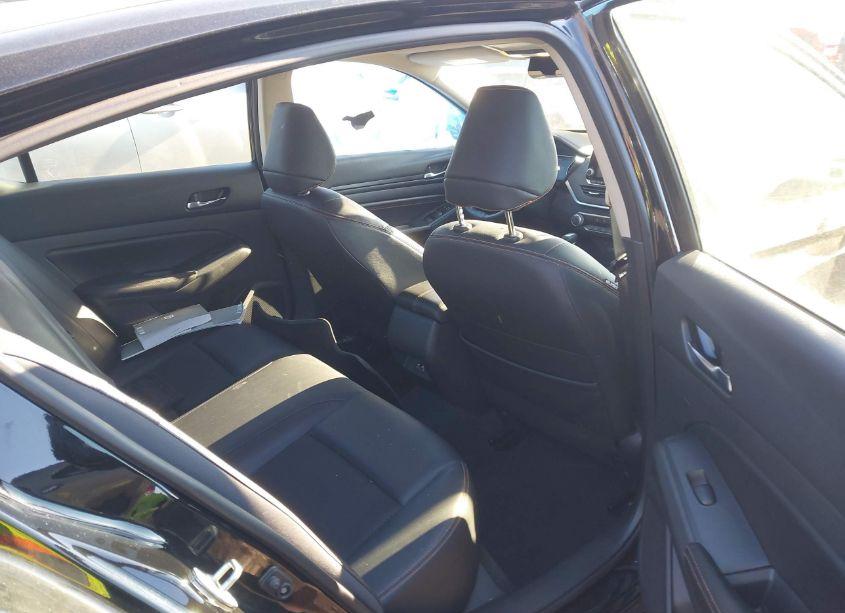 Photo 8 of 2022 Nissan Altima SR FWD (VIN 1N4BL4CV0NN400123)