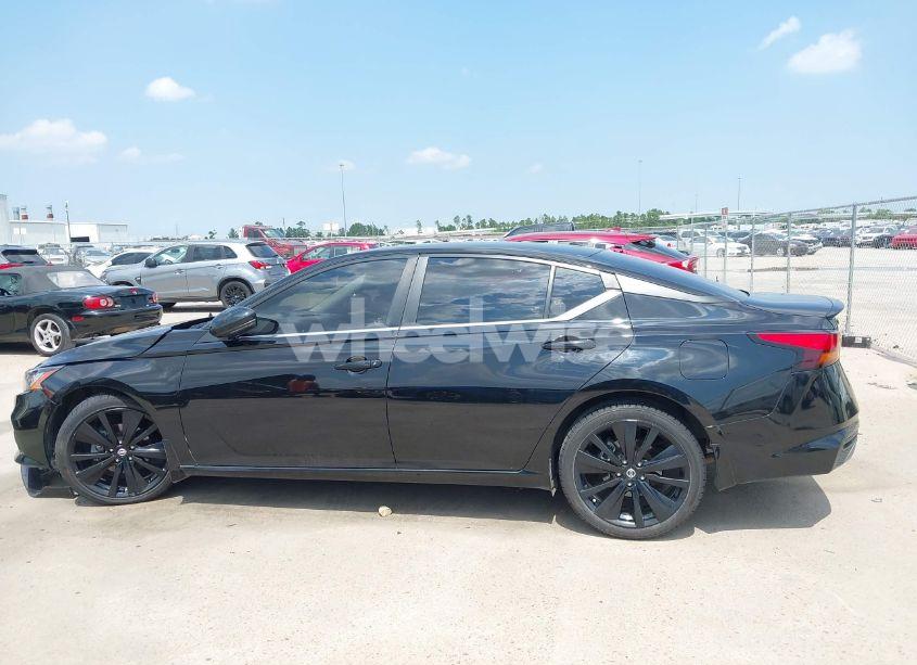 Photo 14 of 2022 Nissan Altima SR FWD (VIN 1N4BL4CV0NN400803)