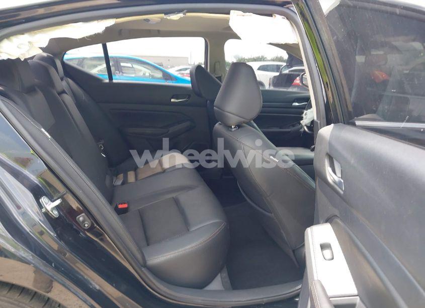 Photo 8 of 2022 Nissan Altima SR FWD (VIN 1N4BL4CV0NN400803)