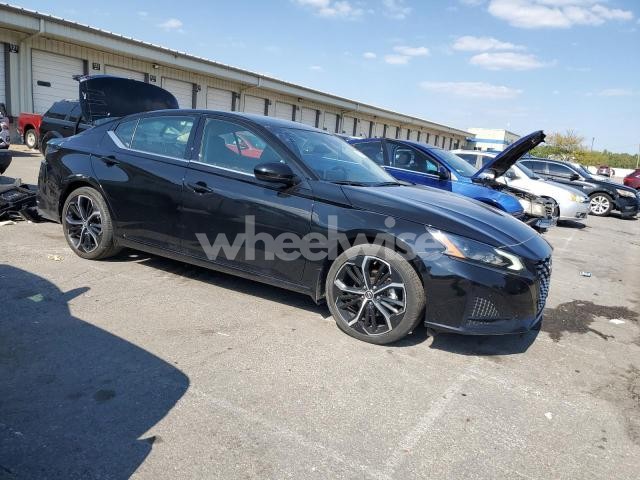 Photo 3 of 2023 NISSAN ALTIMA SR (VIN 1N4BL4CV0PN324213)