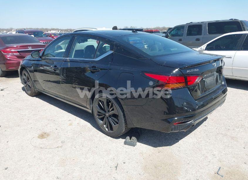 Photo 3 of 2023 Nissan Altima SR FWD (VIN 1N4BL4CV0PN364372)