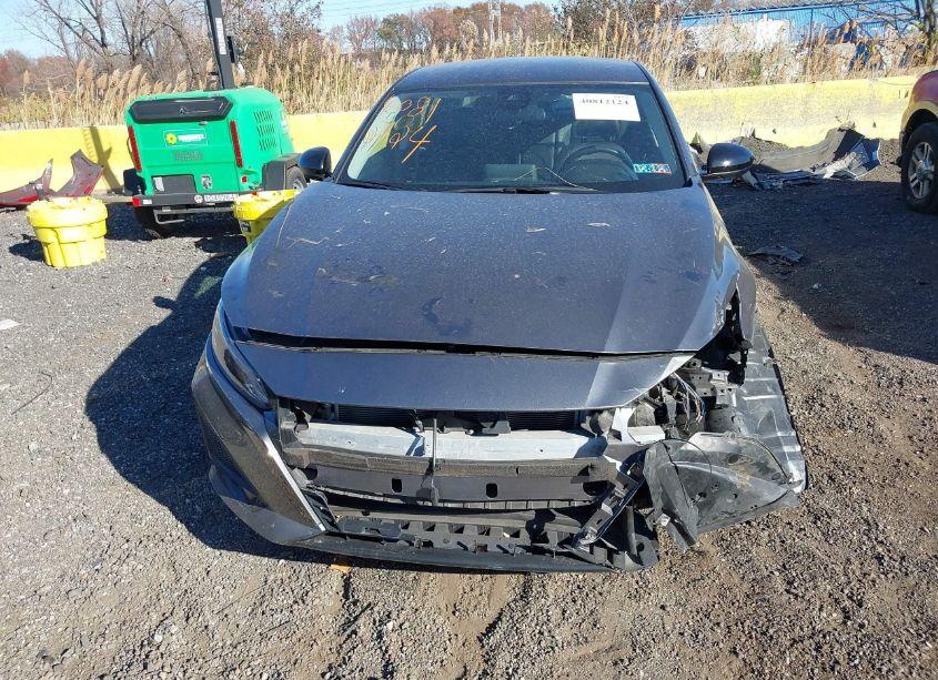 Photo 6 of 2023 Nissan Altima SR FWD (VIN 1N4BL4CV0PN375095)