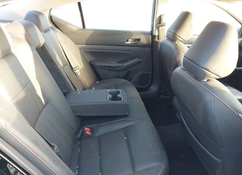 Photo 8 of 2023 Nissan Altima SR FWD (VIN 1N4BL4CV0PN400996)