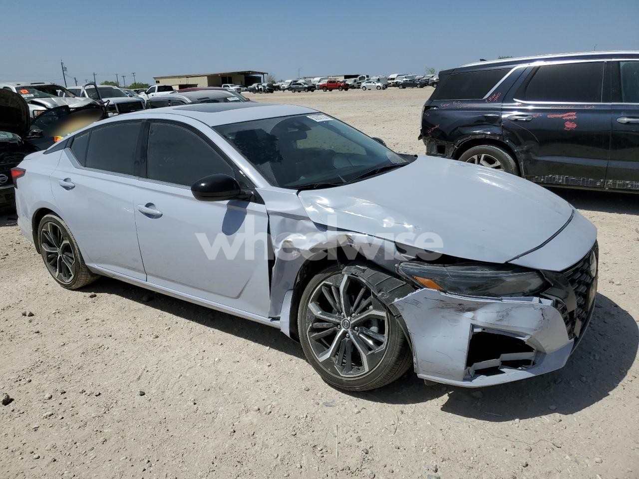 Photo 4 of 2023 NISSAN ALTIMA SR N/A (VIN 1N4BL4CV0PN423193)