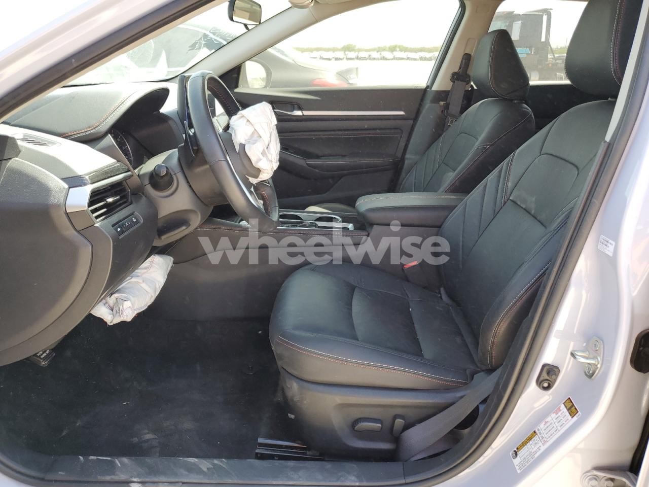 Photo 7 of 2023 NISSAN ALTIMA SR N/A (VIN 1N4BL4CV0PN423193)