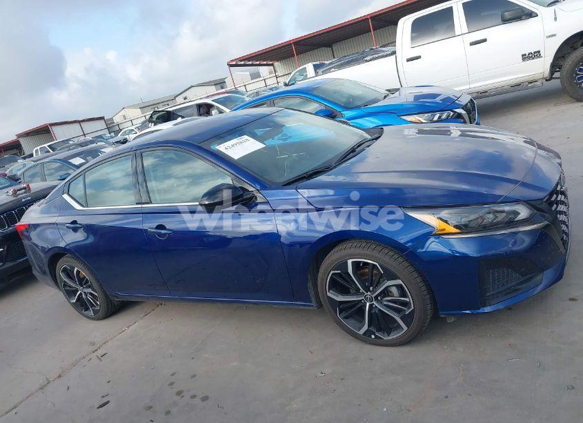 Photo 13 of 2024 Nissan Altima SR FWD (VIN 1N4BL4CV0RN300819)