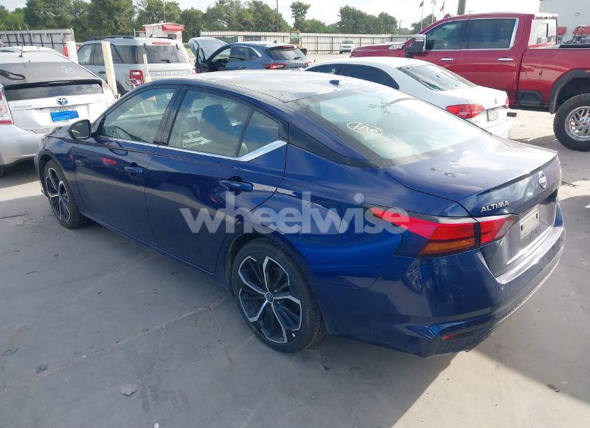 Photo 3 of 2024 Nissan Altima SR FWD (VIN 1N4BL4CV0RN300819)