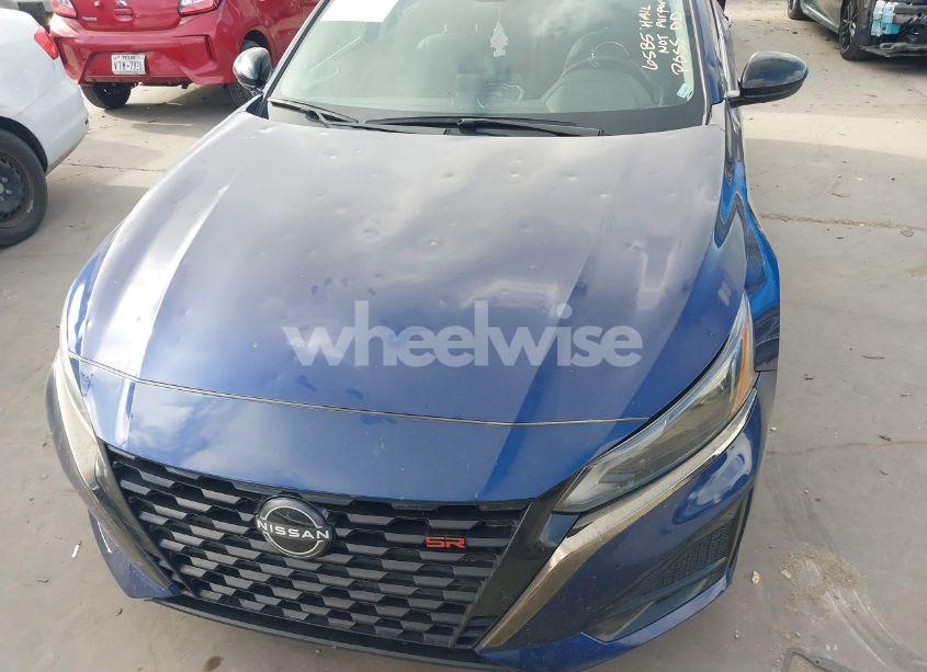 Photo 6 of 2024 Nissan Altima SR FWD (VIN 1N4BL4CV0RN300819)