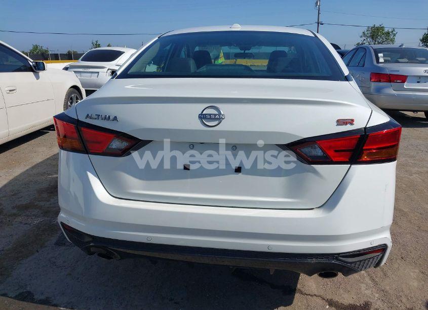 Photo 17 of 2024 Nissan Altima SR FWD (VIN 1N4BL4CV0RN313828)