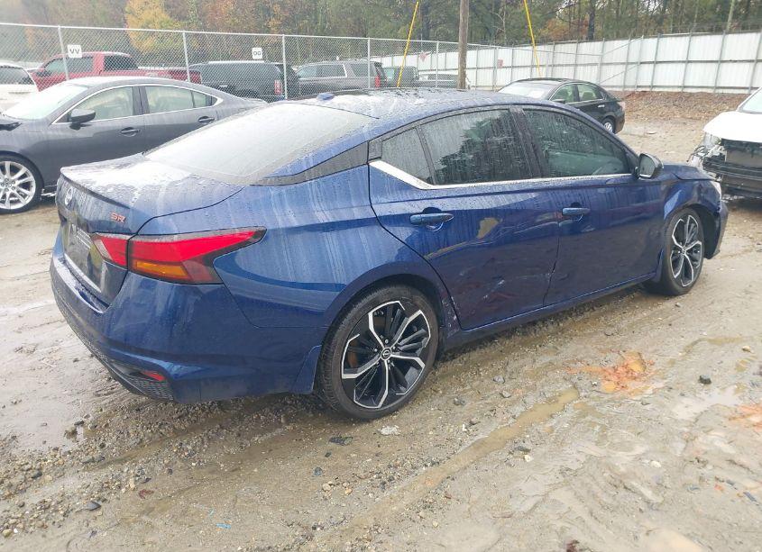 Photo 4 of 2024 Nissan Altima SR FWD (VIN 1N4BL4CV0RN348708)