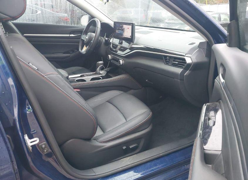 Photo 5 of 2024 Nissan Altima SR FWD (VIN 1N4BL4CV0RN348708)