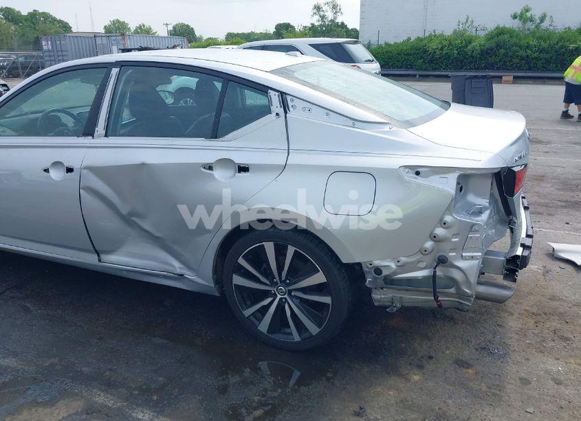 Photo 18 of 2019 Nissan Altima 2.5 SR (VIN 1N4BL4CV1KC182958)