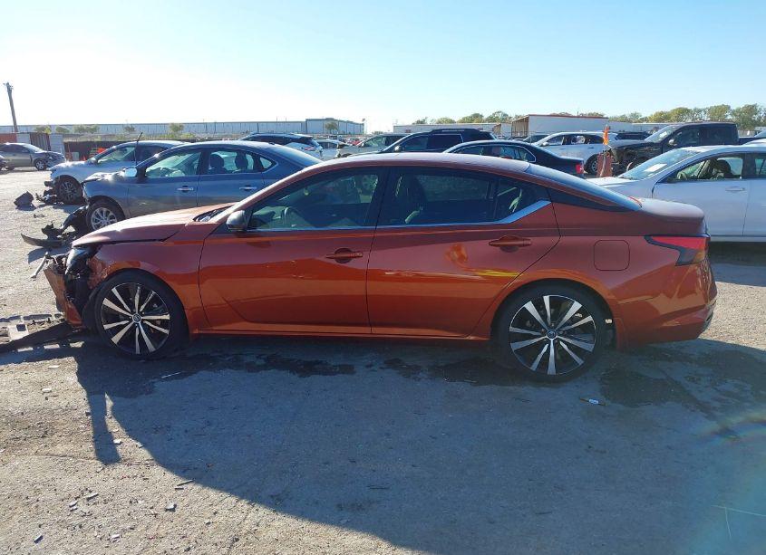 Photo 14 of 2019 Nissan Altima 2.5 SR (VIN 1N4BL4CV1KC187822)