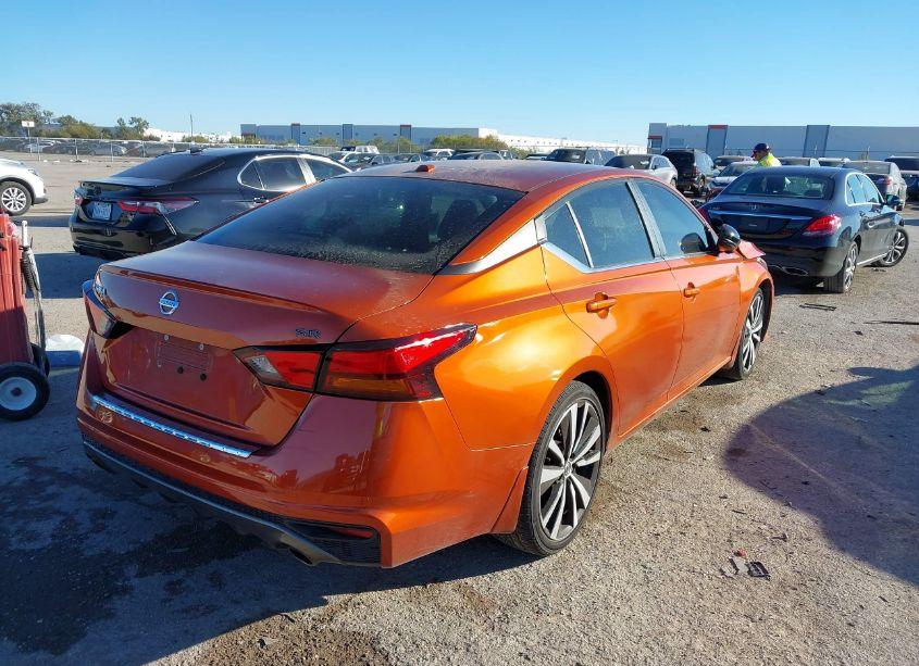 Photo 4 of 2019 Nissan Altima 2.5 SR (VIN 1N4BL4CV1KC187822)