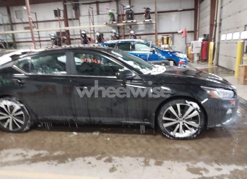 Photo 13 of 2019 Nissan Altima 2.5 SR (VIN 1N4BL4CV1KN308496)