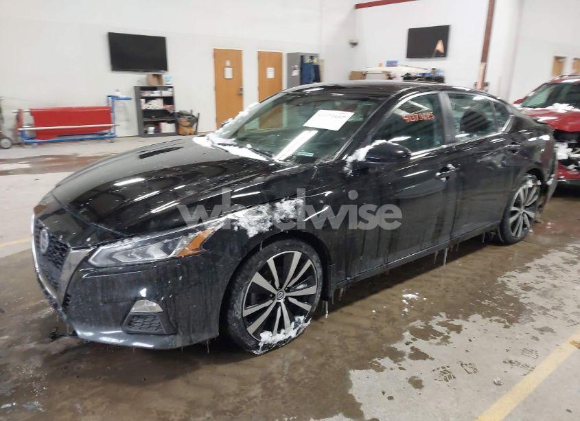 Photo 2 of 2019 Nissan Altima 2.5 SR (VIN 1N4BL4CV1KN308496)