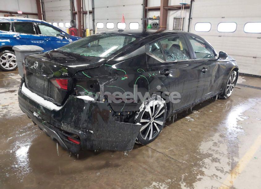 Photo 4 of 2019 Nissan Altima 2.5 SR (VIN 1N4BL4CV1KN308496)