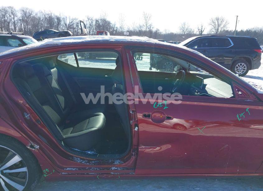 Photo 13 of 2019 Nissan Altima 2.5 SR (VIN 1N4BL4CV1KN312757)