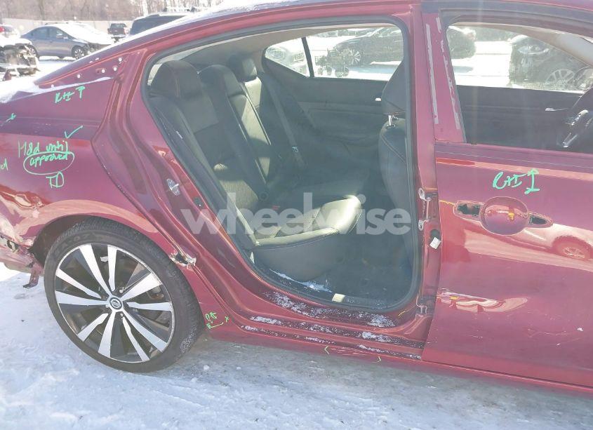 Photo 17 of 2019 Nissan Altima 2.5 SR (VIN 1N4BL4CV1KN312757)