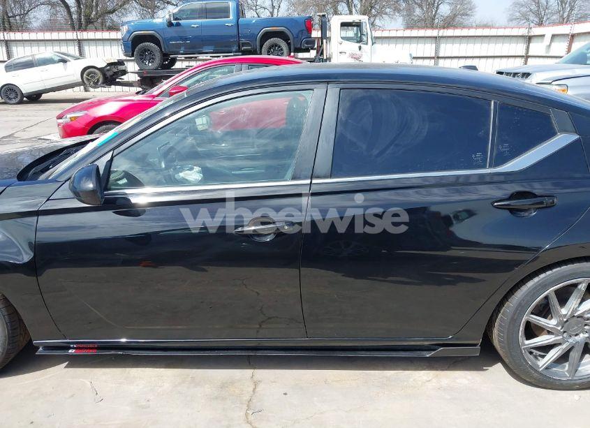 Photo 15 of 2020 Nissan Altima SR FWD (VIN 1N4BL4CV1LC121241)