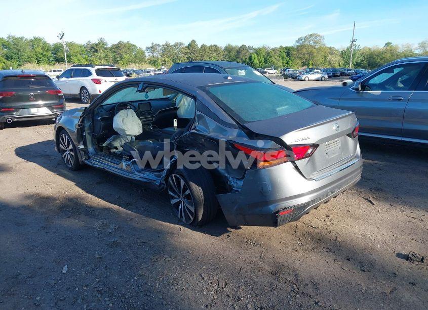 Photo 3 of 2020 Nissan Altima SR FWD (VIN 1N4BL4CV1LC140761)